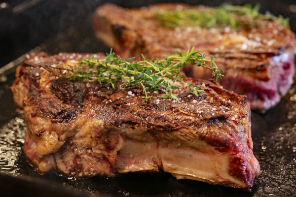 Cote de boeuf race Rouge des prés